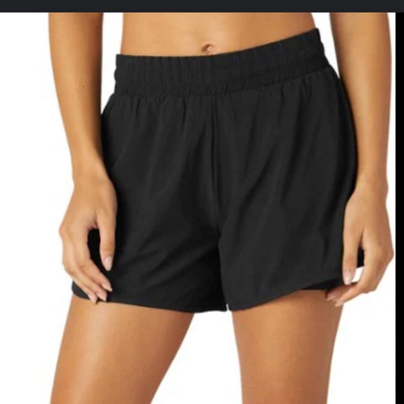 Beyond Yoga Pants - Beyond yoga black active short size xL gym workout yoga activewear